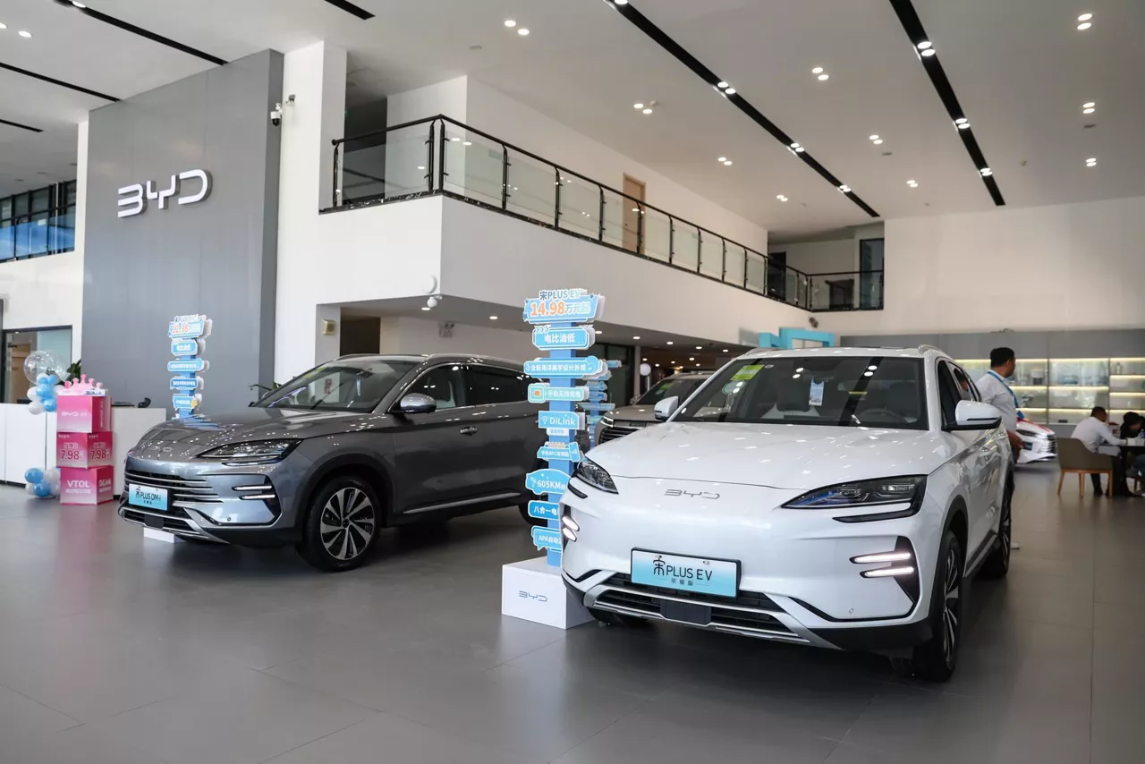Pekin-vehiculos-electricos-BYD-efe