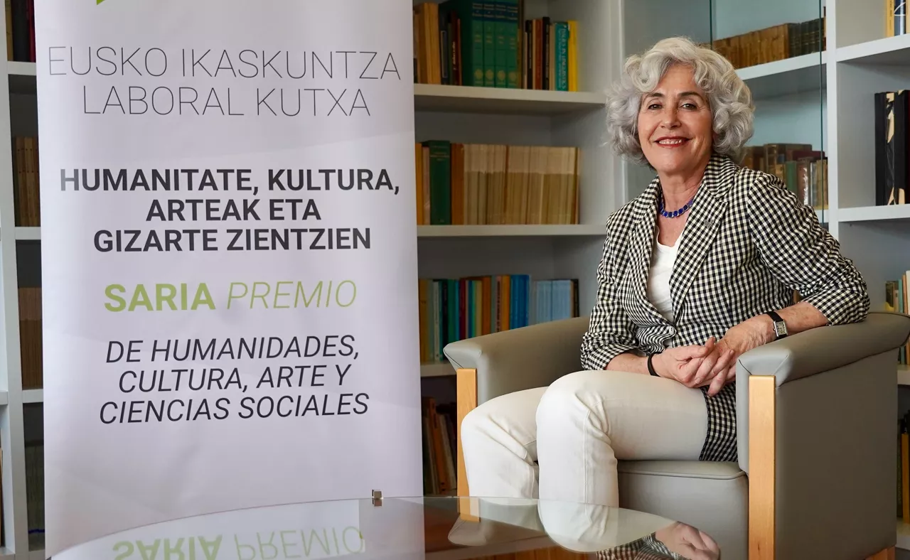 Itziar Laka Eusko Ikaskuntza-Laboral Kutxa Humanitateak, Kultura, Arteak eta Gizarte Zientzien Saria