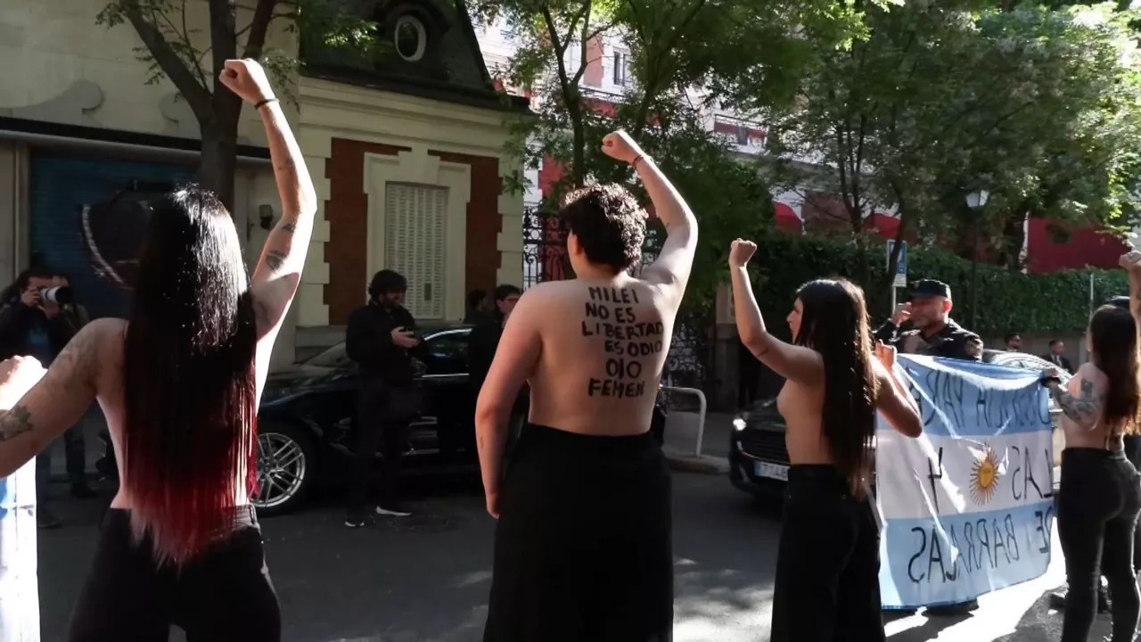 20240518110955_femen_