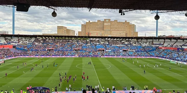 Ambiente previo al partido. Foto: Euskadi Irratia