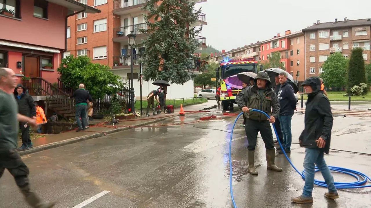 20240519211522_tarde-de-limpieza-en-lazkao_