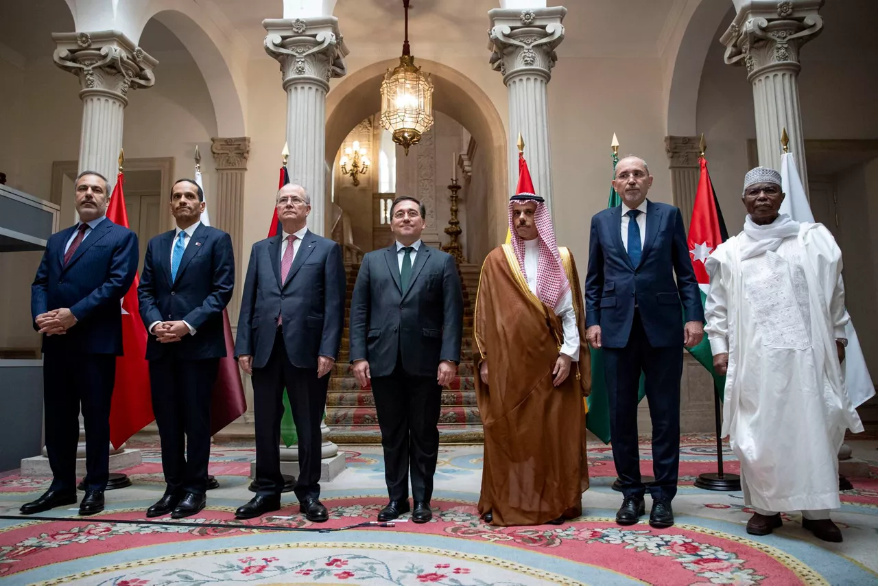 Albares Palestina