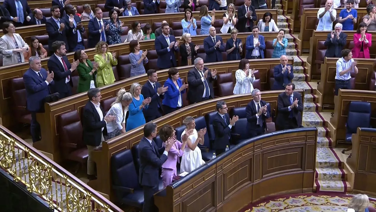 20240530114300_amnistia-congreso_