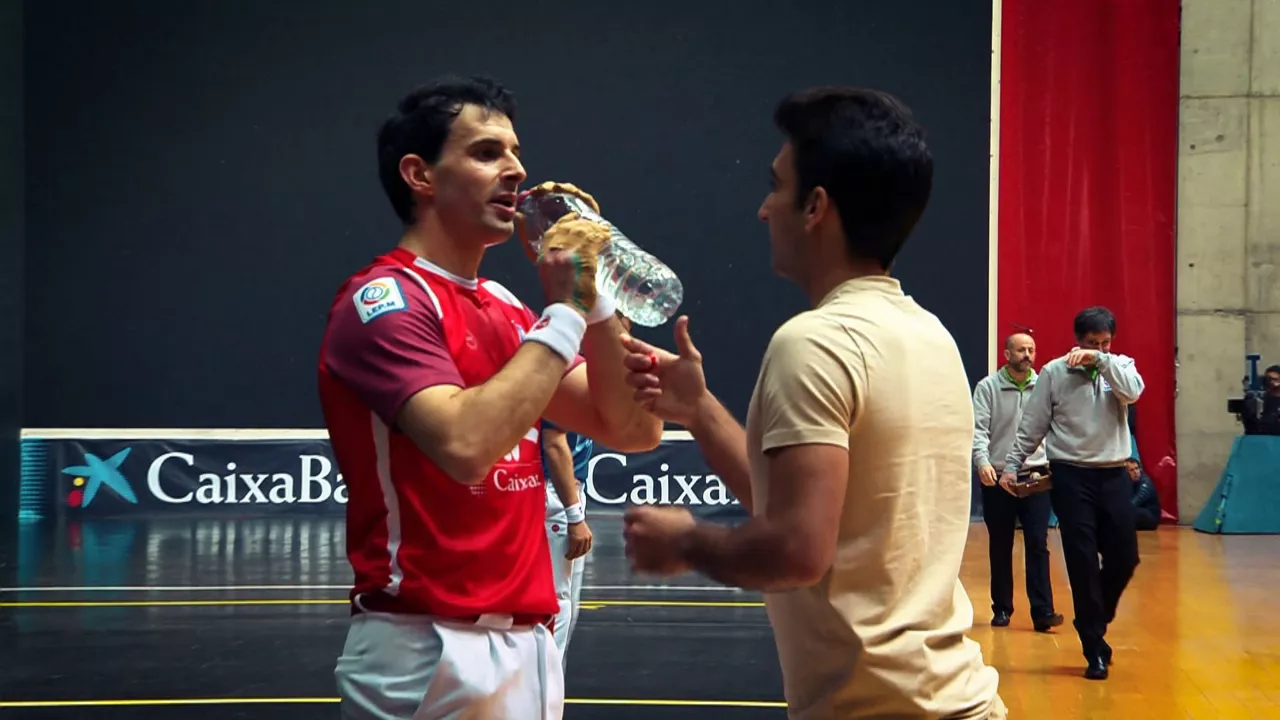 Gorka Altuna eta Jon Mariezkurrena, Altuna eta Lasoren botileroak.