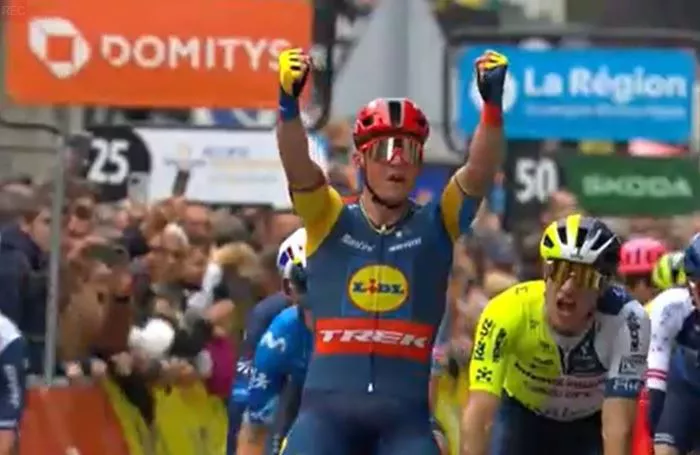 Mads Pedersenek garaipen argia eskuratu du. Argazkia: EITB Media.