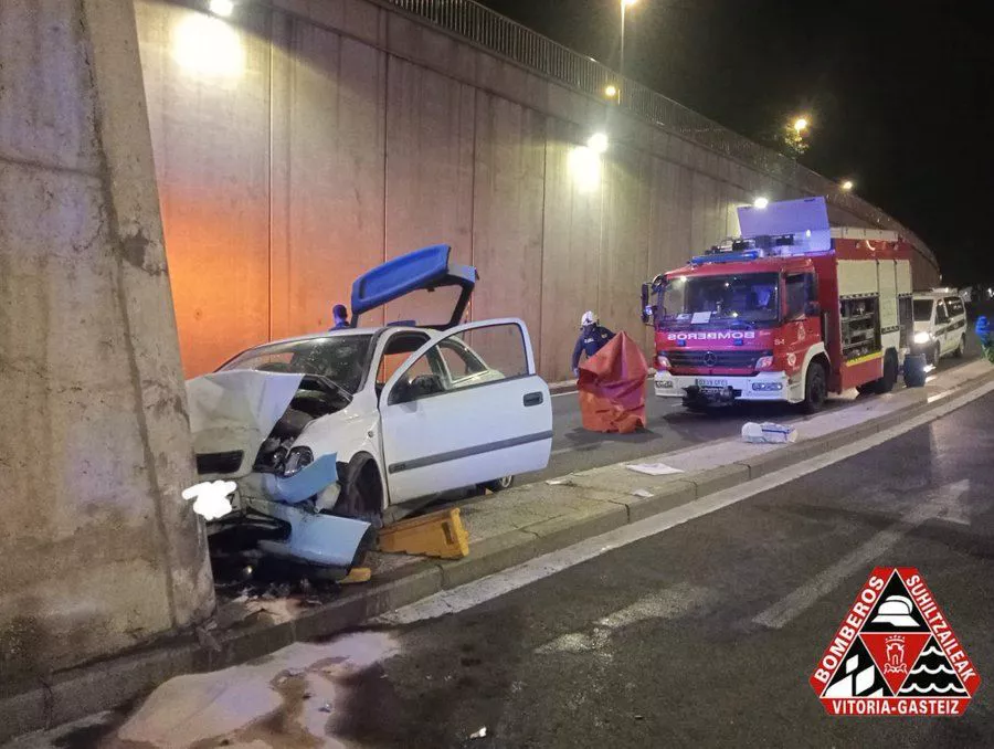 accidente istripua vitoria gasteiz zaramaga iturria: bomberos gasteiz