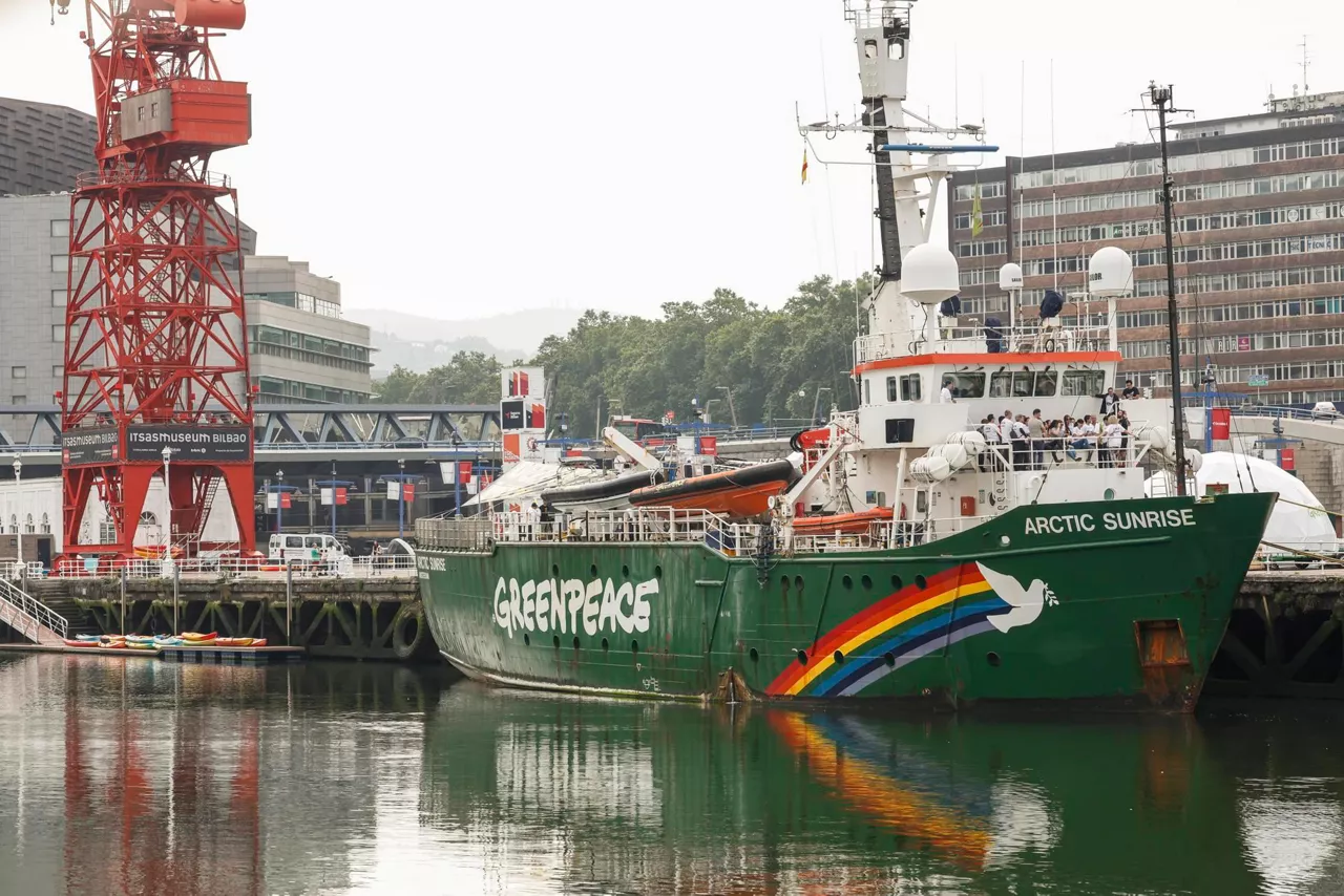 Greenpeace Artic Sunrise Bilbo EFE