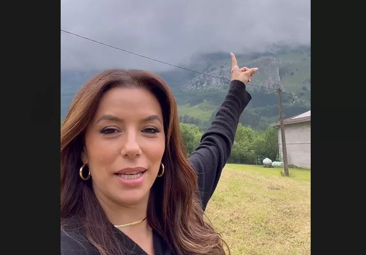 Eva Longoria, Atxondon
