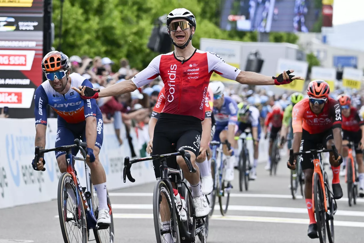 SUITZA_ITZULIA_BRYAN_CONQUARD_HELMUGA