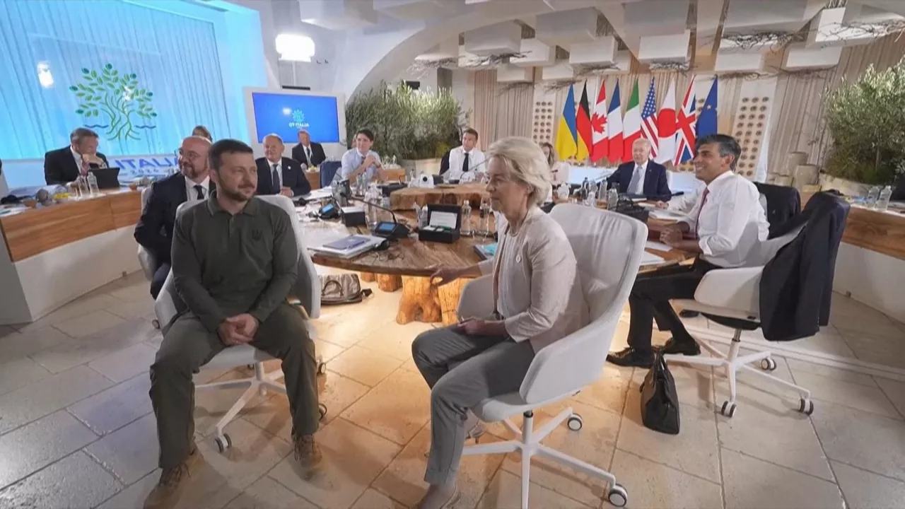 G7-vonderleyen-zelenski-sunak-AFP