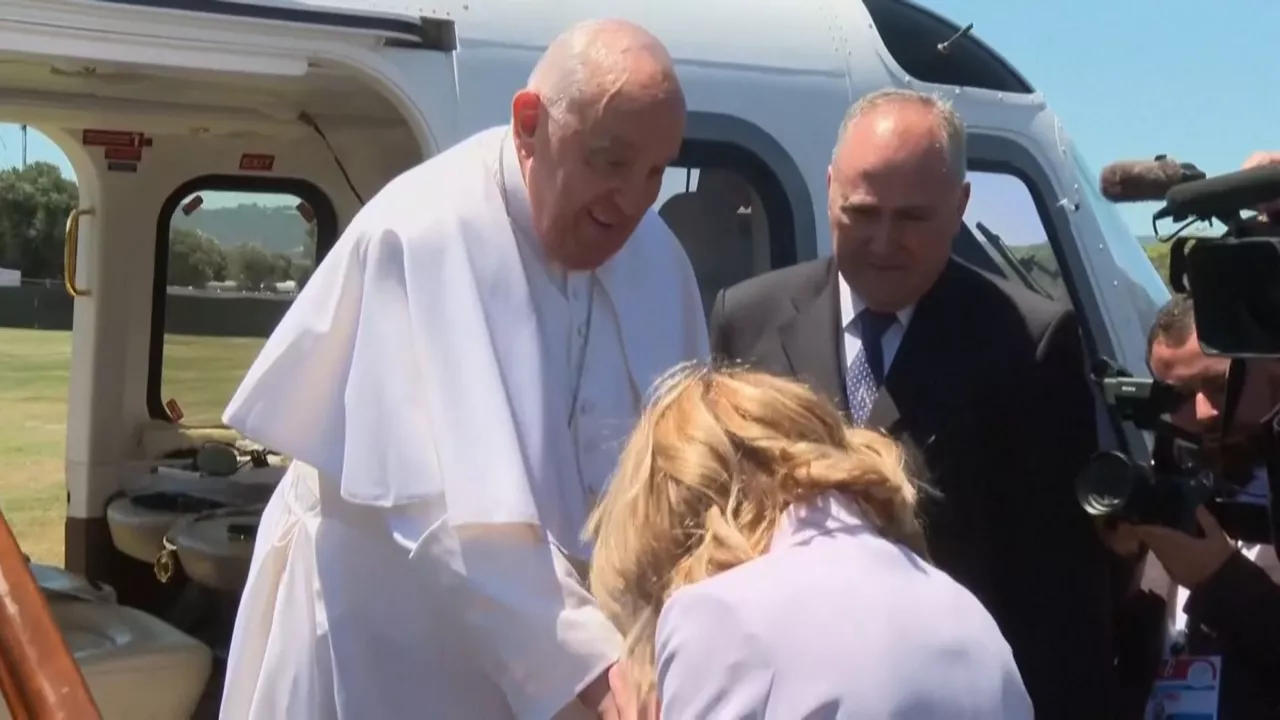 20240614143057_papa-francisco-g7_