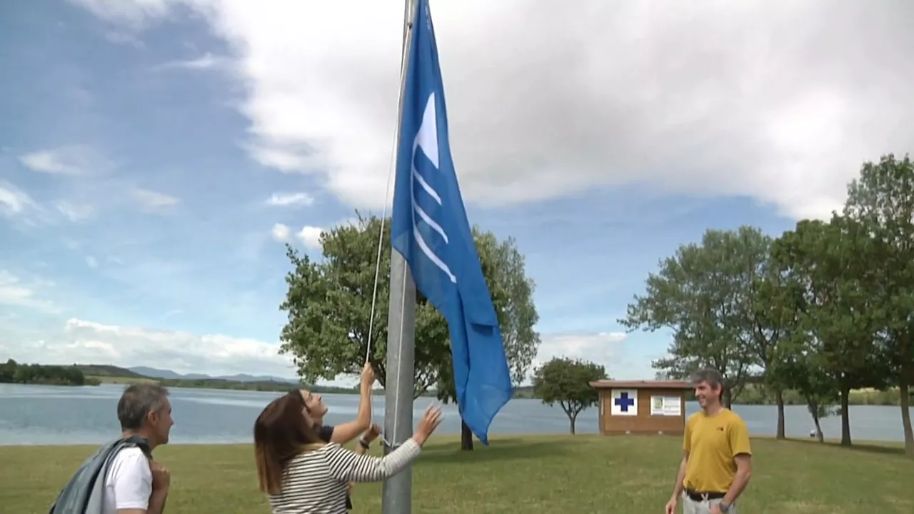 20240614182437_bandera-urdina-eusk_