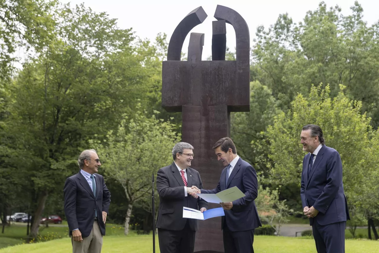chillida elogio del hierro III bilbao efe