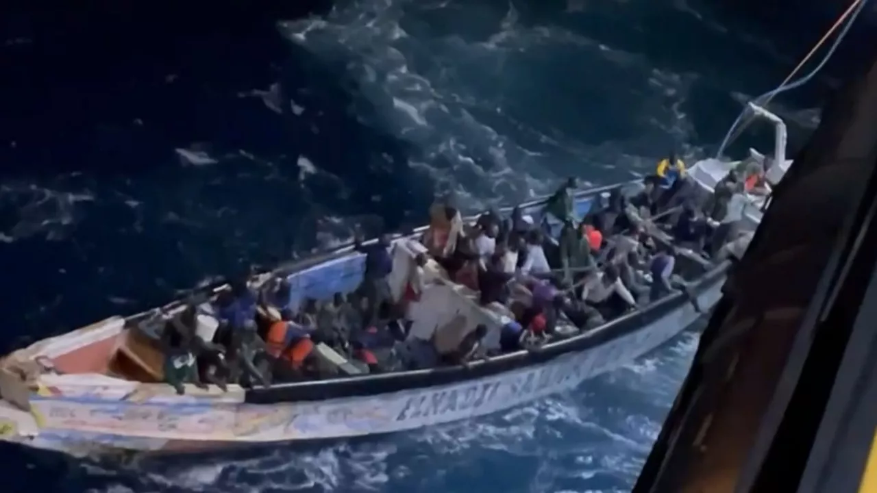 20240621221734_cayuco-migrantes_