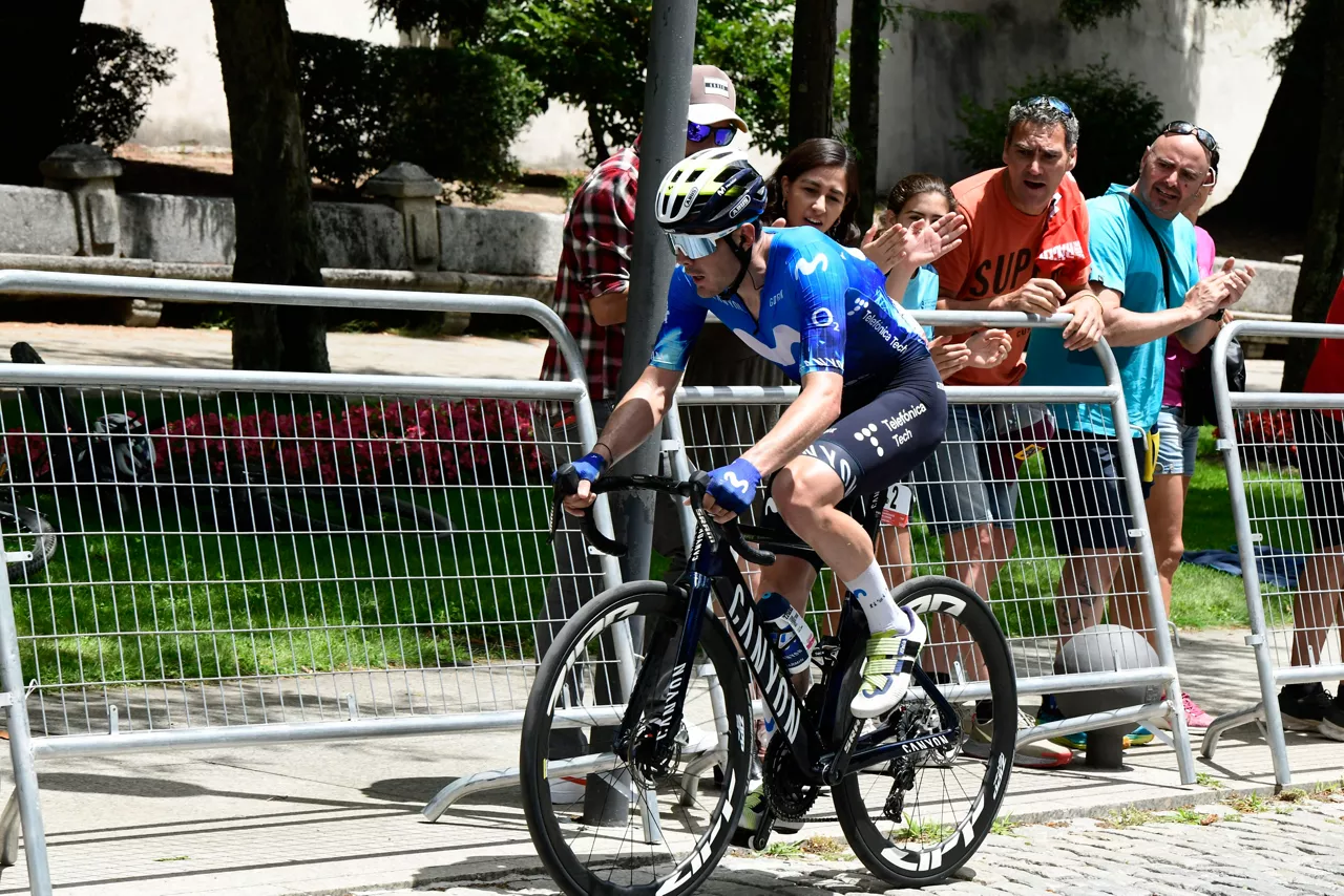 Alex Aranburu, artxiboko irudian; ziklista gipuzkoarra bigarren helmugaratu da. Argazkia: EFE.