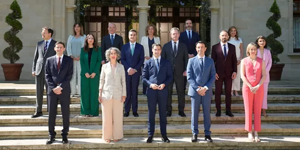 Eusko Jaurlaritzako 15 sailburuak