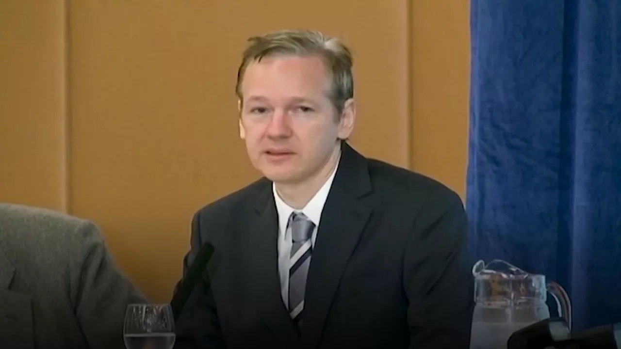 20240625181338_julian-assange-2010ean_