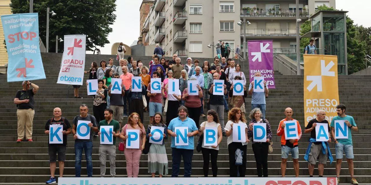 Sare elkarretaratzeak sindikatuak (ARgazkia: Sare Herritarra)