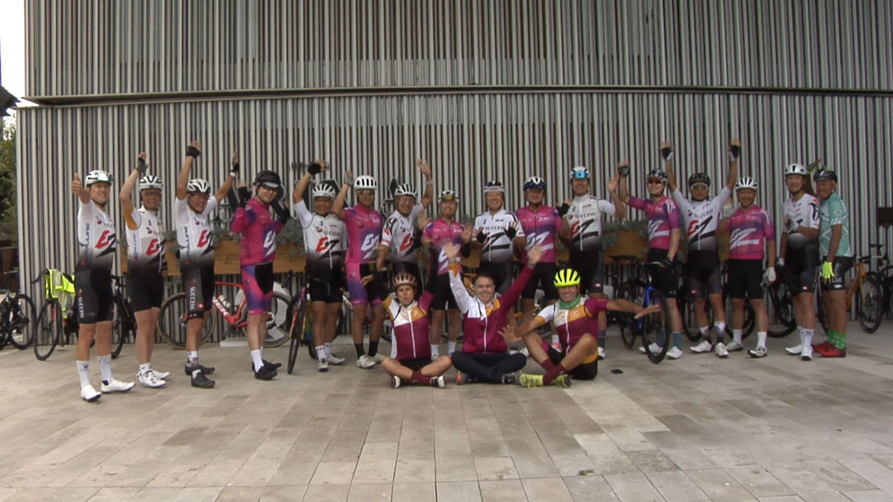20240628183432_cicloturistas-de-hong-kong_