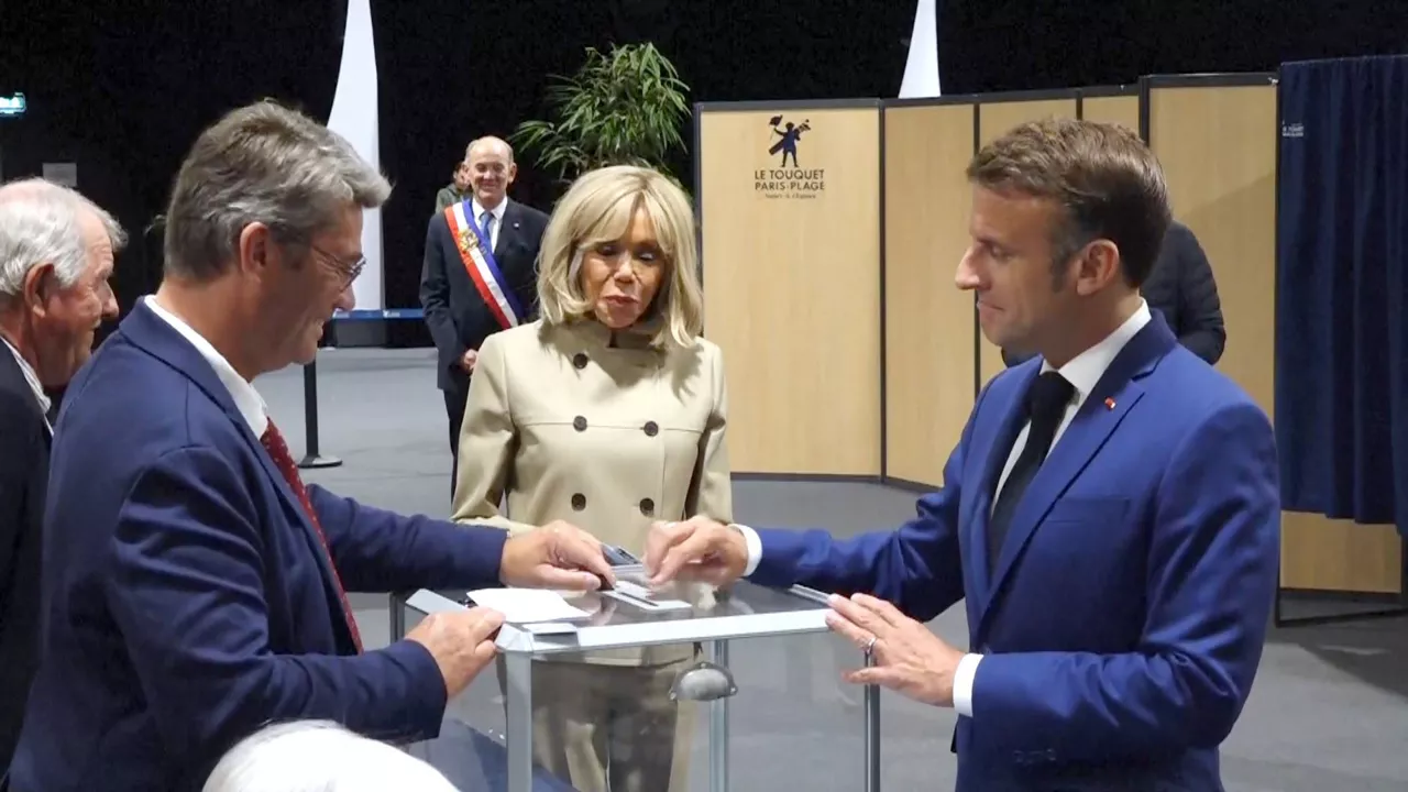 20240630143141_macron-botoa-ematen_