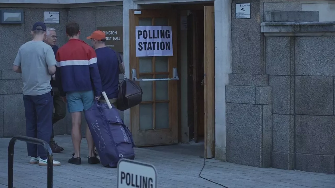 elecciones-reino-unido-colegios-electorales-AFP