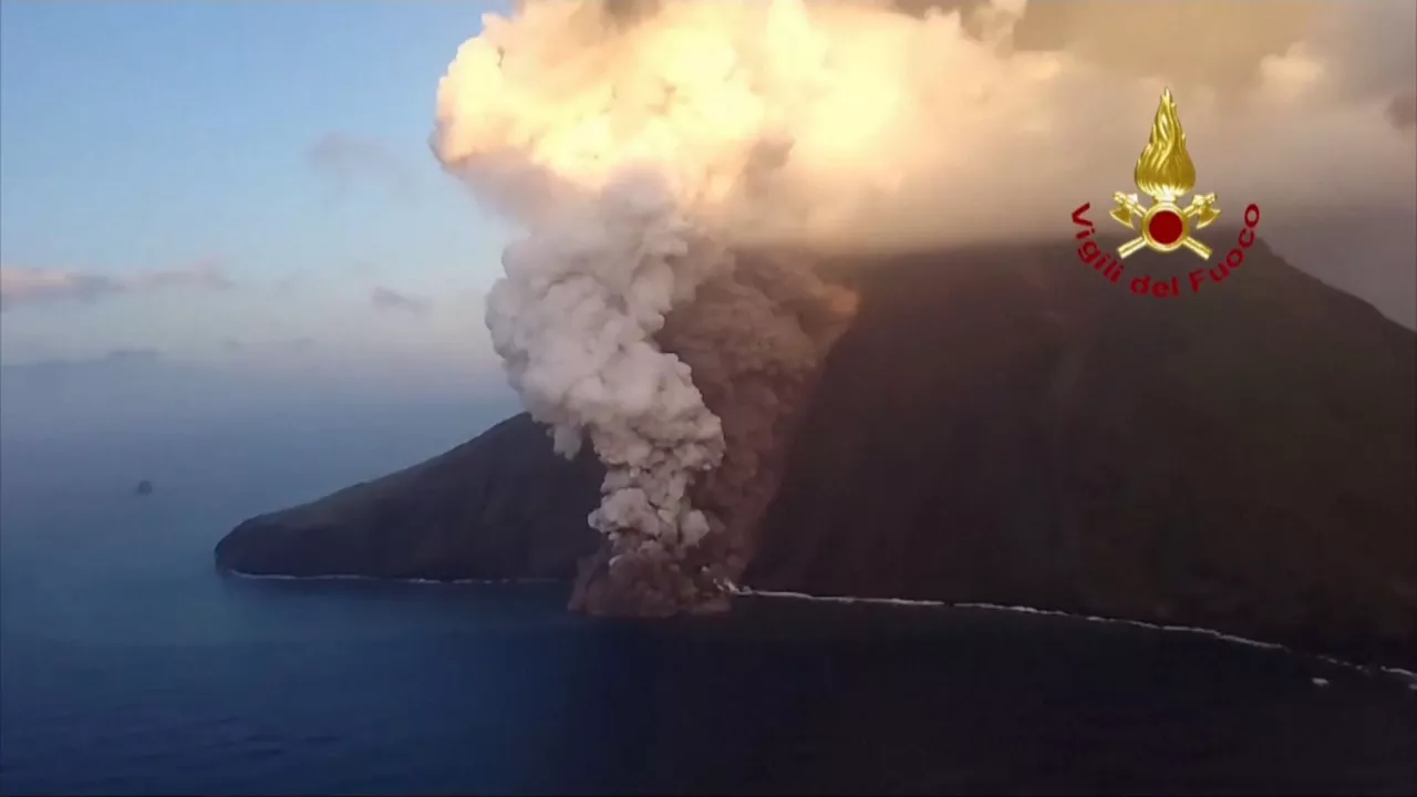 20240705102008_stromboli-italia_