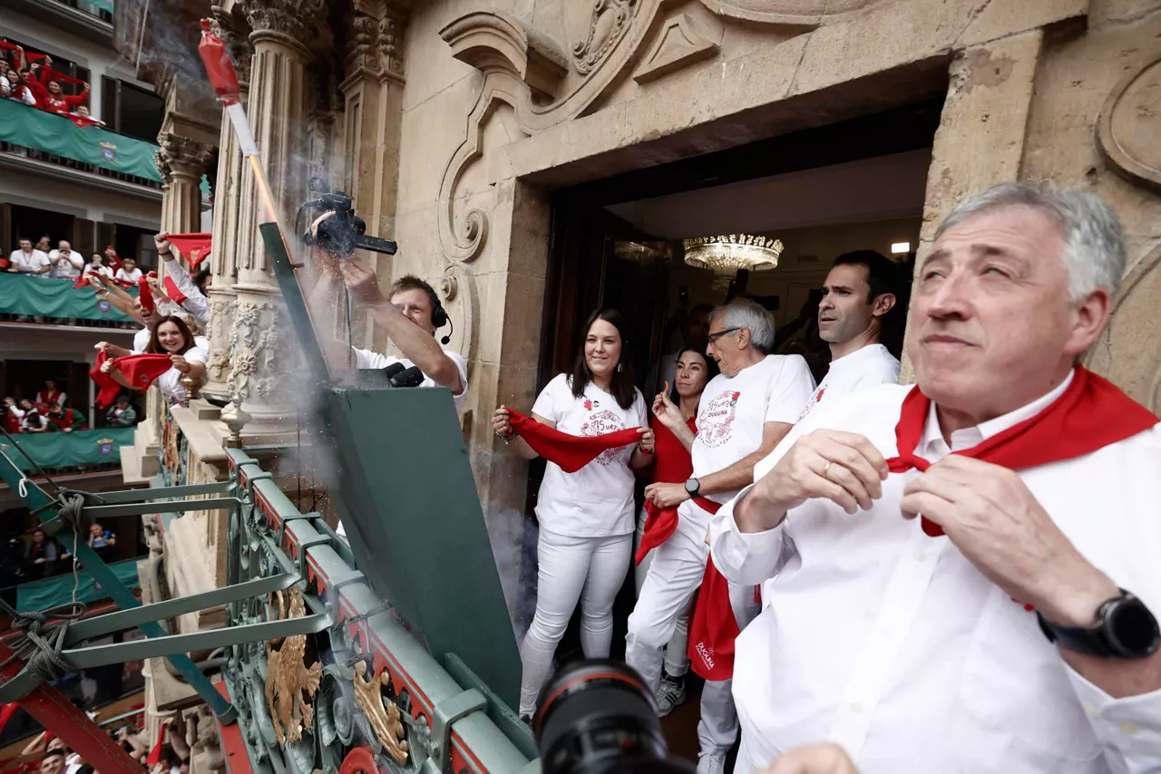Txupinazoa sanferminak sanfermines chupinazo EFE