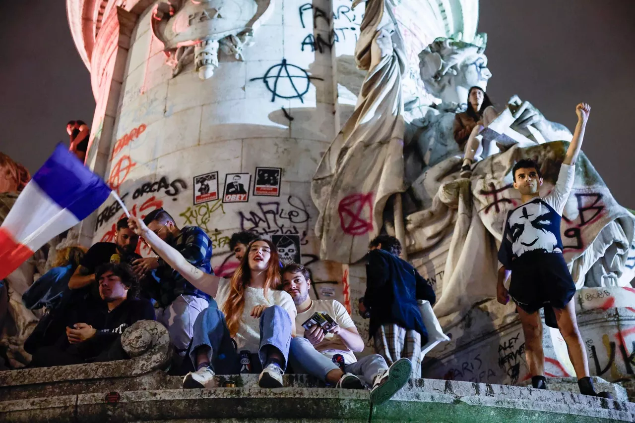 elecciones-francia-paris-plaza-republica-efe