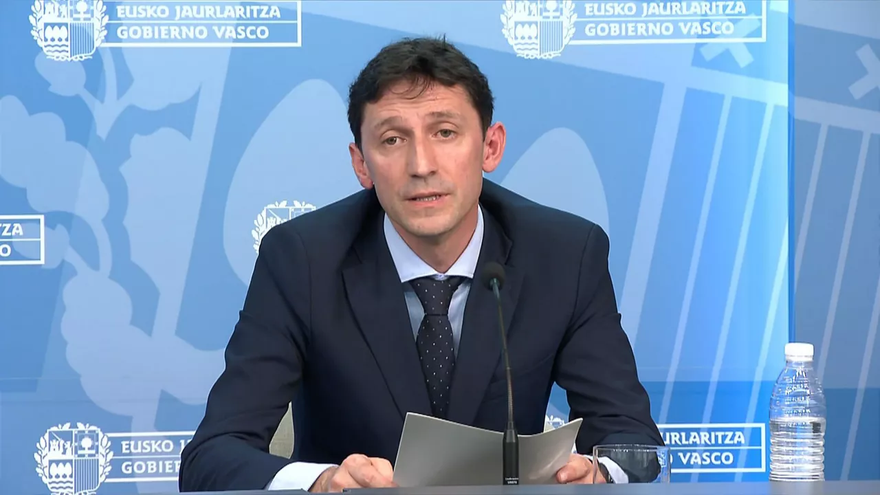 noel-danjou-consejero-hacienda-finanzas-eitb