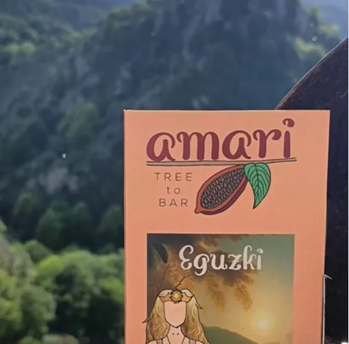 "Amari", la primera fábrica de procesamiento de cacao de Euskal Herria.