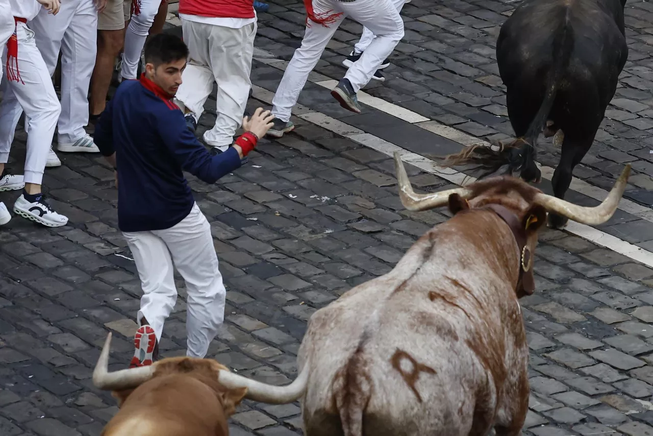 encierro entzierroa 11 julio uztaila domingo hernandez sanfermines sanferminak efe
