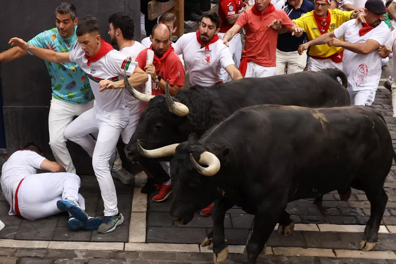 encierro entzierroa 11 julio uztaila domingo hernandez sanfermines sanferminak efe