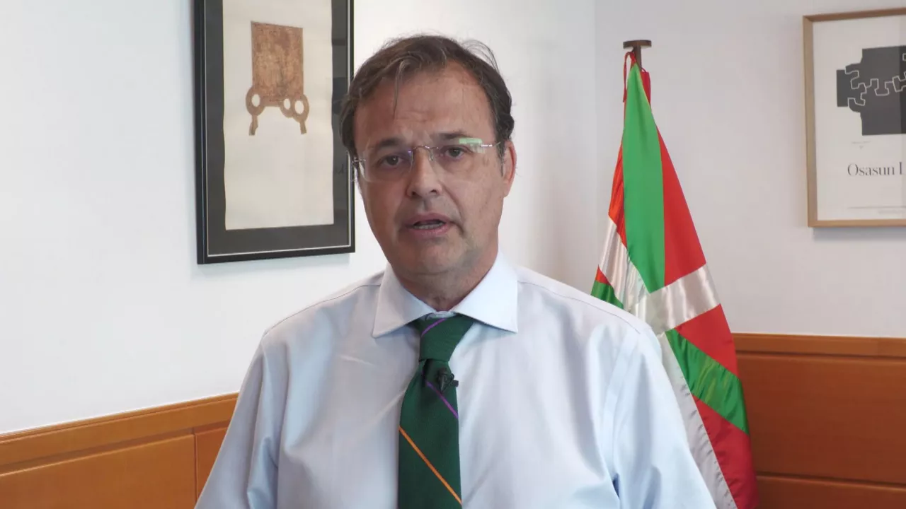20240711111938_alberto-martinez_