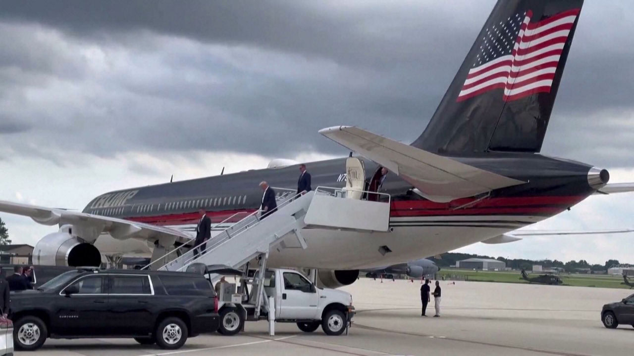 20240715085355_trump-milwaukee_