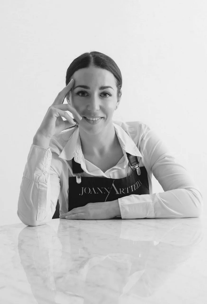 La postrera Joanna Artieda.