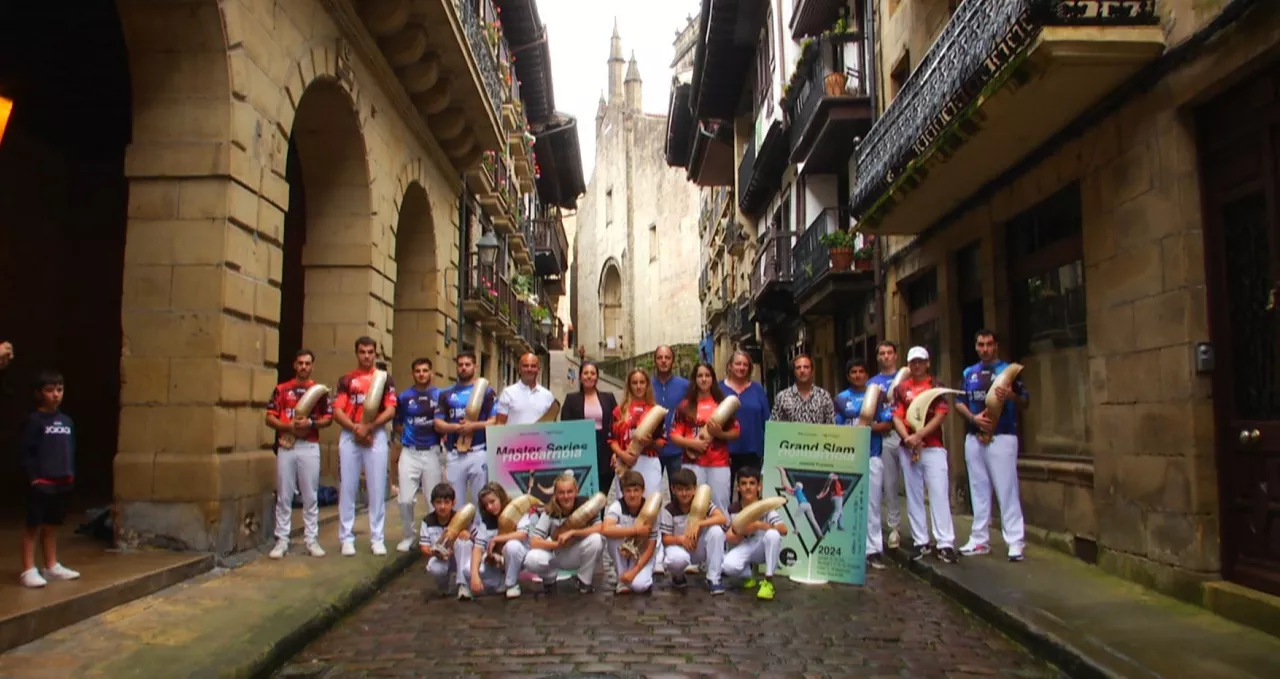 HONDARRIBIA_ZESTA_AURKEZPENA