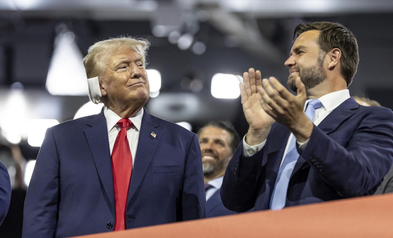 vance trump efe