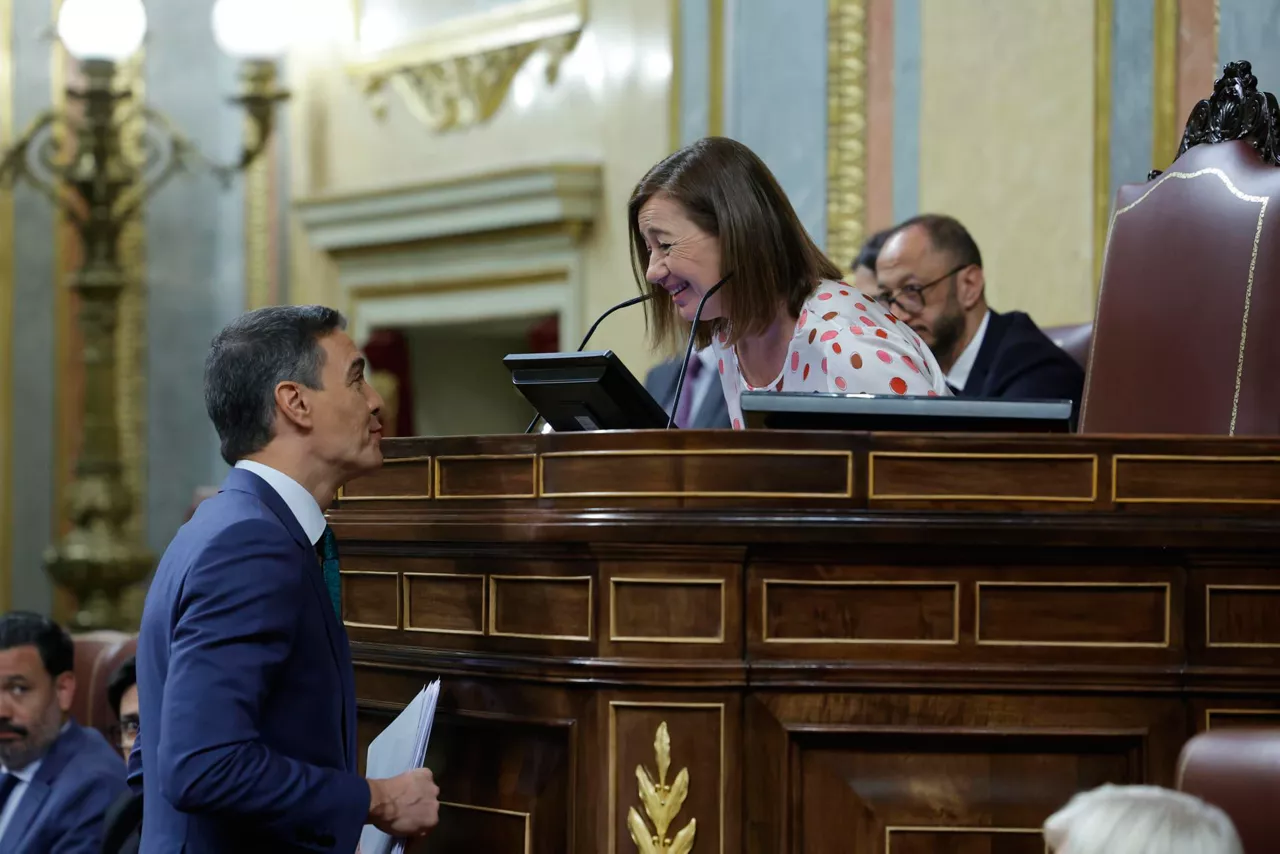Armengol-Sanchez-congreso-efe