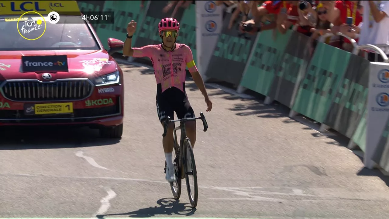 20240717183944_richard-carapaz-ef-education_