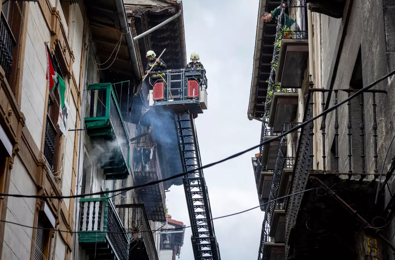 Mutriku sutea incendio EFE