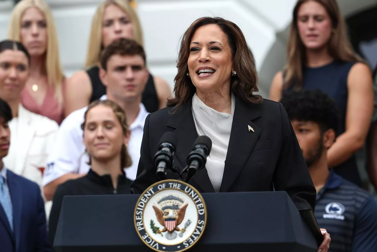 kamala-harrris-eeuu-efe