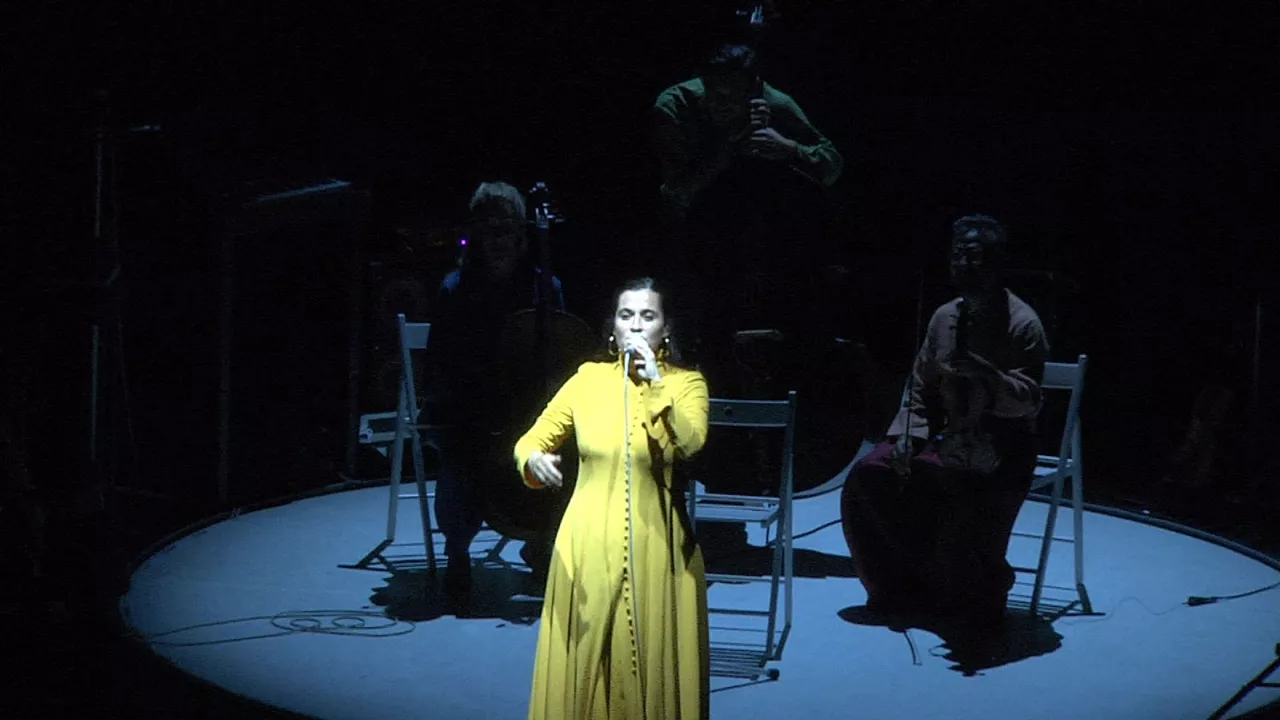 Imagen de Silvia Pérez Cruz durante el concierto en el Kursaal