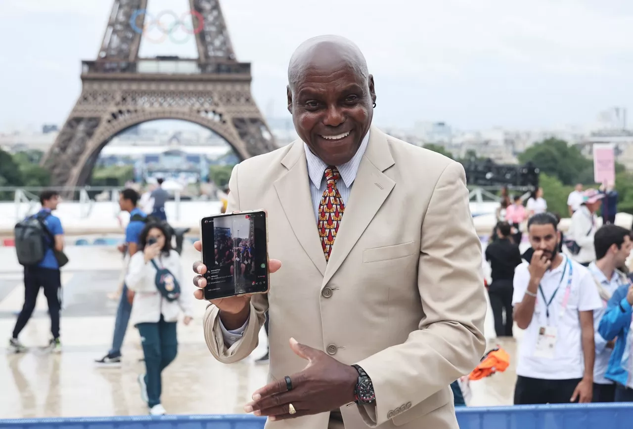 Paris Olinpiar Jokoak irekiera EFE 17 Carl Lewis