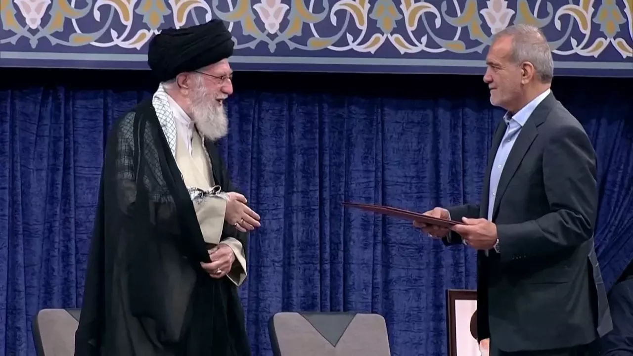 20240728102042_iran-pezeshkian_