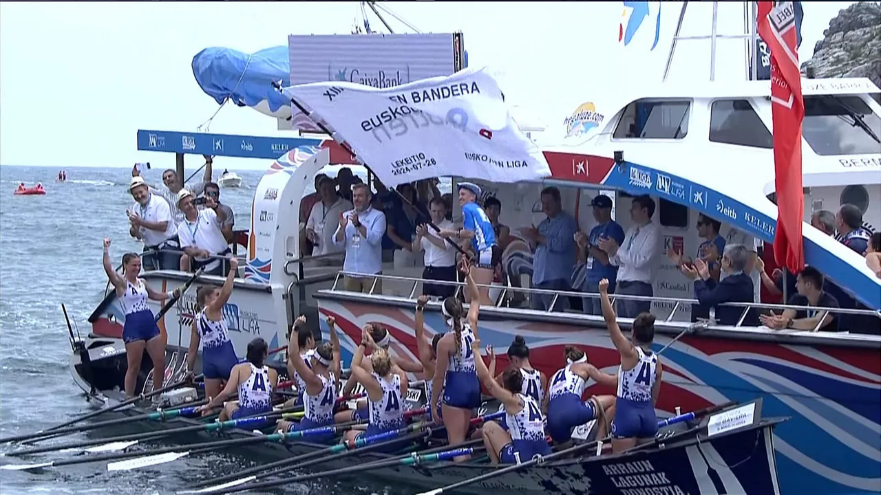 Arraun Lagunak Lekeitioko Ikurrina