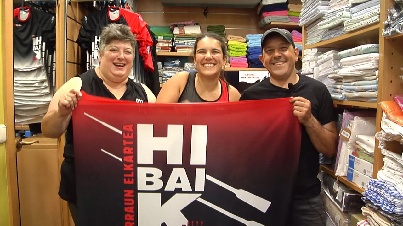 Hibaika taldeari lotuta bizi den familia