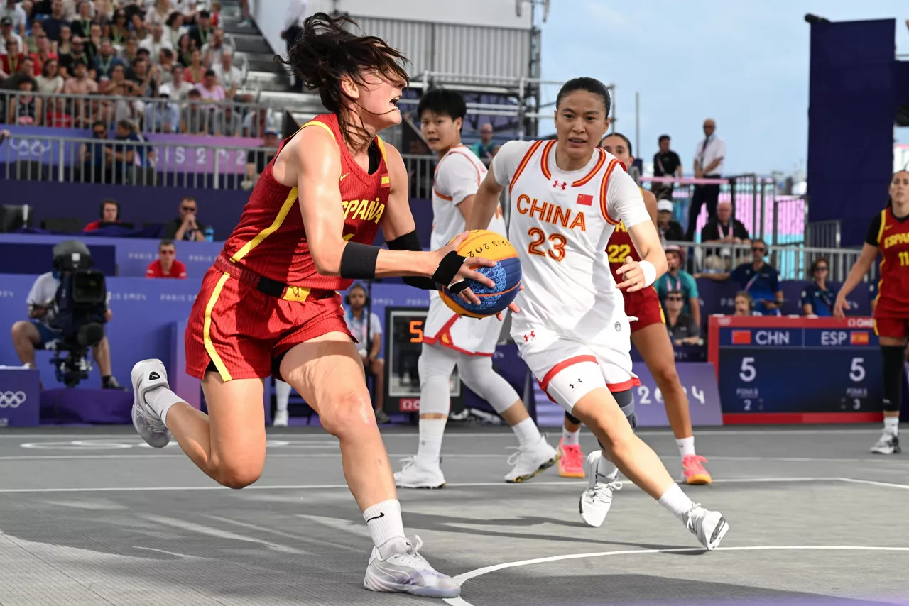 Gracia Alonso, Txinaren aurkako partidan. Argazkia: EFE