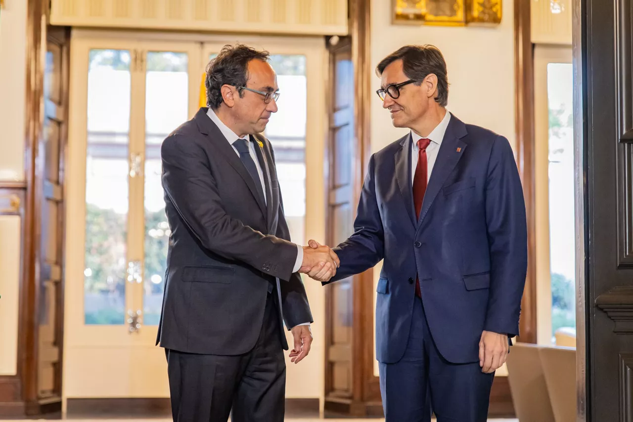 josep-rull-salvador-illa-cataluña-parlament-efe