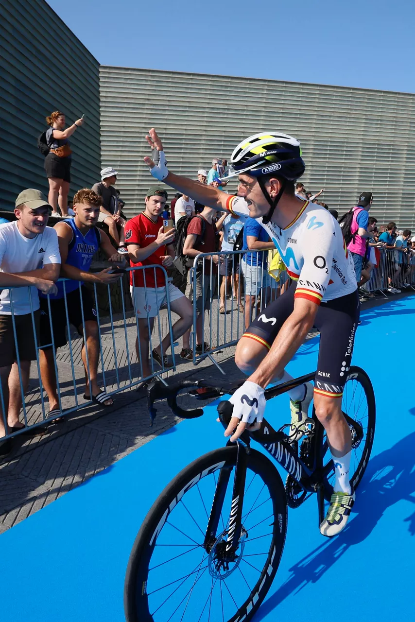 Alex Aranbururen artxiboko irudia.