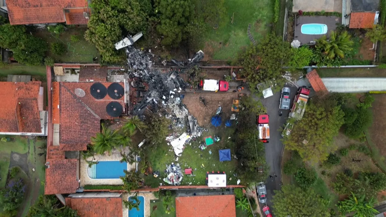 20240810165703_accidente-aereo-brasil_
